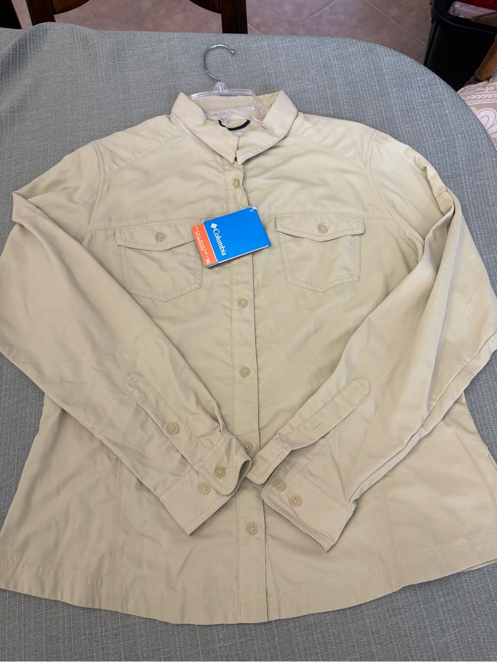 Columbia Women’s Psych to Hike Lightweight Button-Up Shirt L